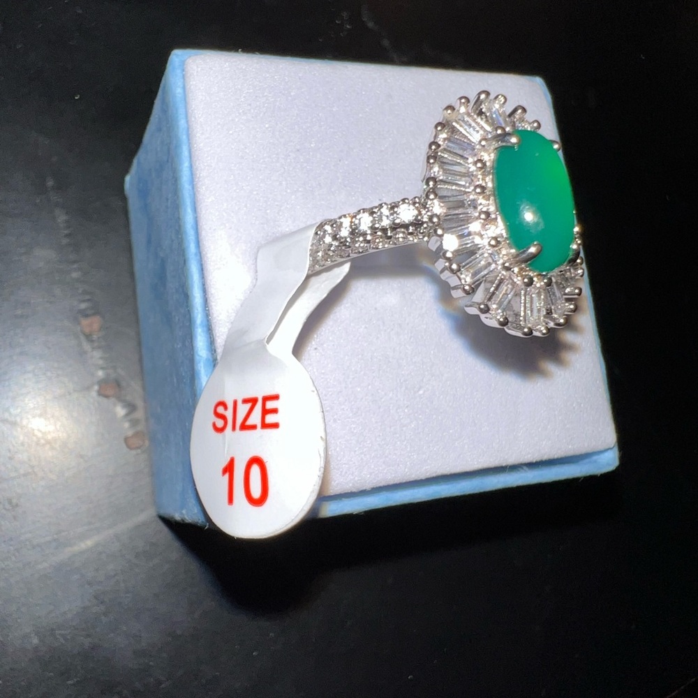 Bomb Party RBP4150 Sparkling Gaze Ring.